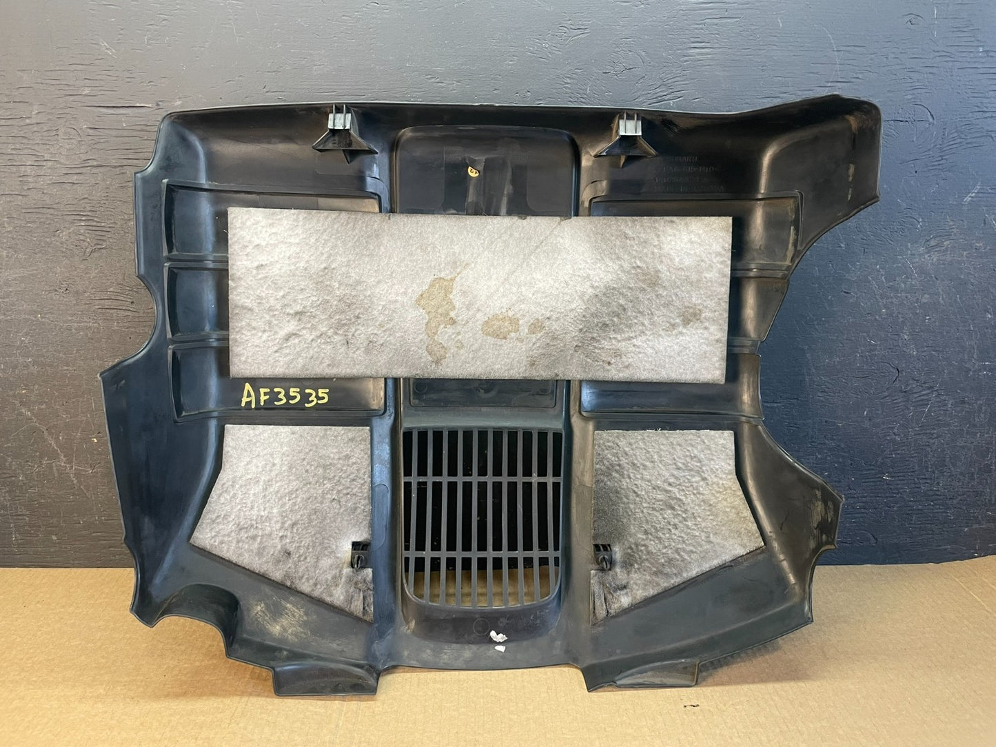 2007 to 2014 Subaru Tribeca 3.0L Factory Engine Cover 14025AA24A AF3535 DG5