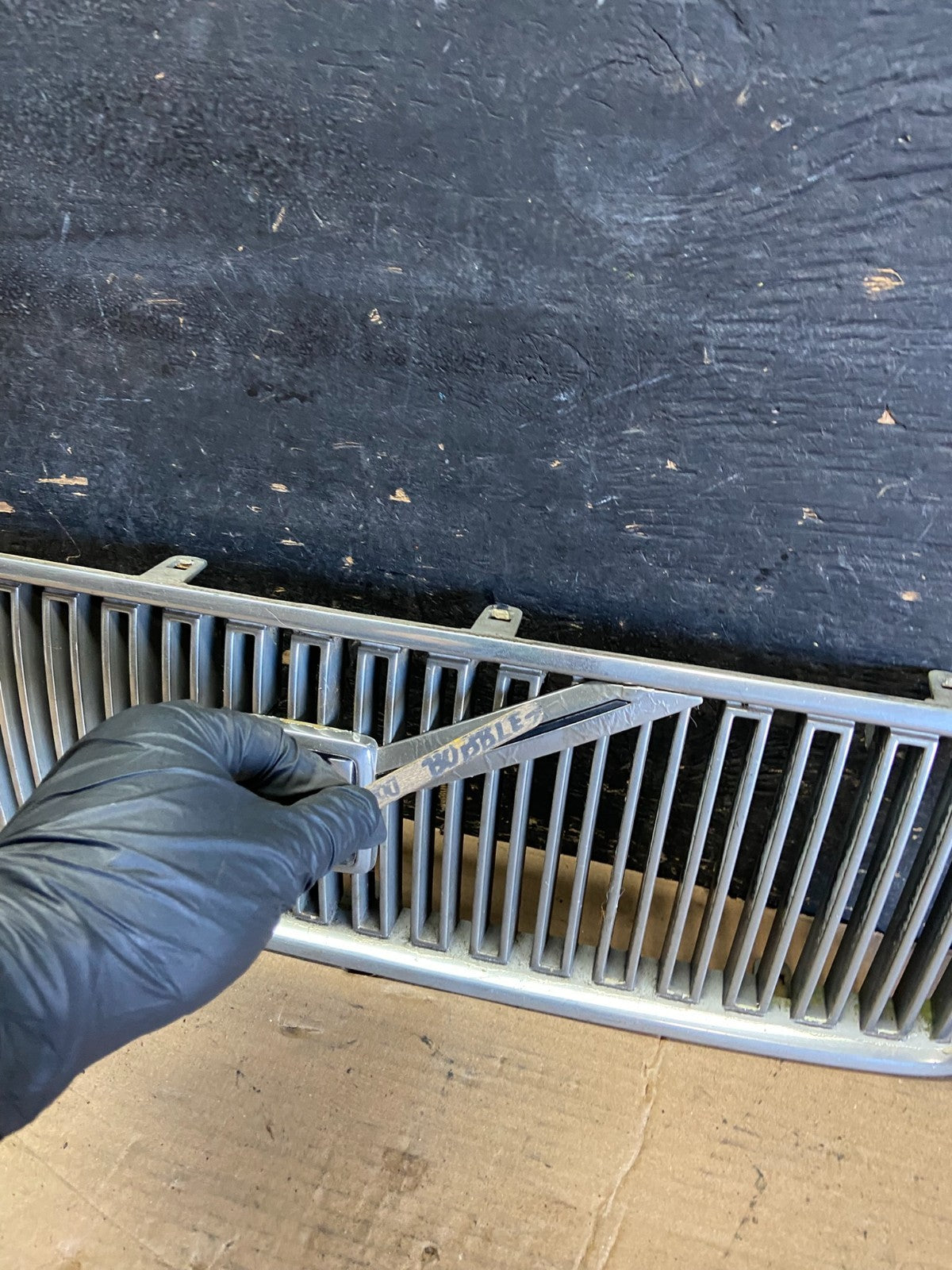 1999 to 2003 Volvo S80 Front Upper Grill Grille OEM R2112 DG3