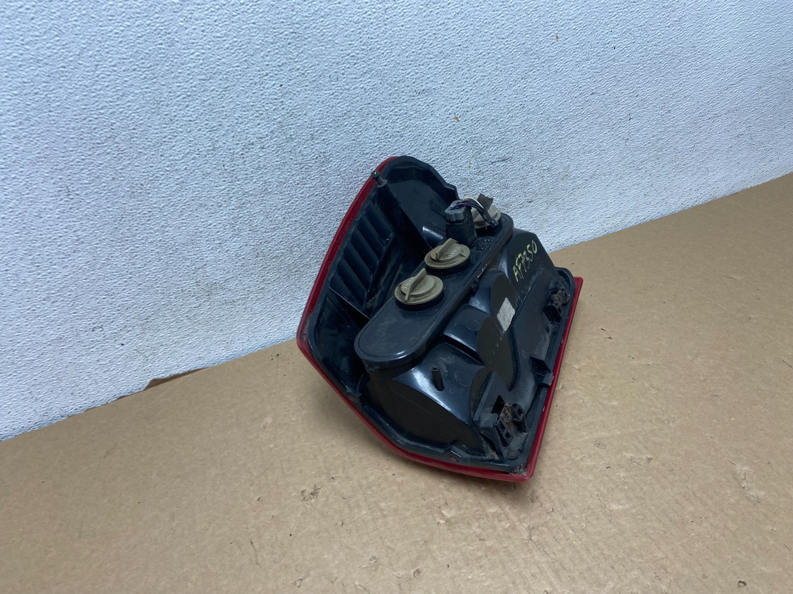 1999-2004 Jeep Grand Cherokee WJ Right Passenger Rh Tail Light AF7350 DW5