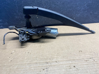 2013 to 2019 Ford Escape Rear Windshield Wiper Motor ae8224 DG1