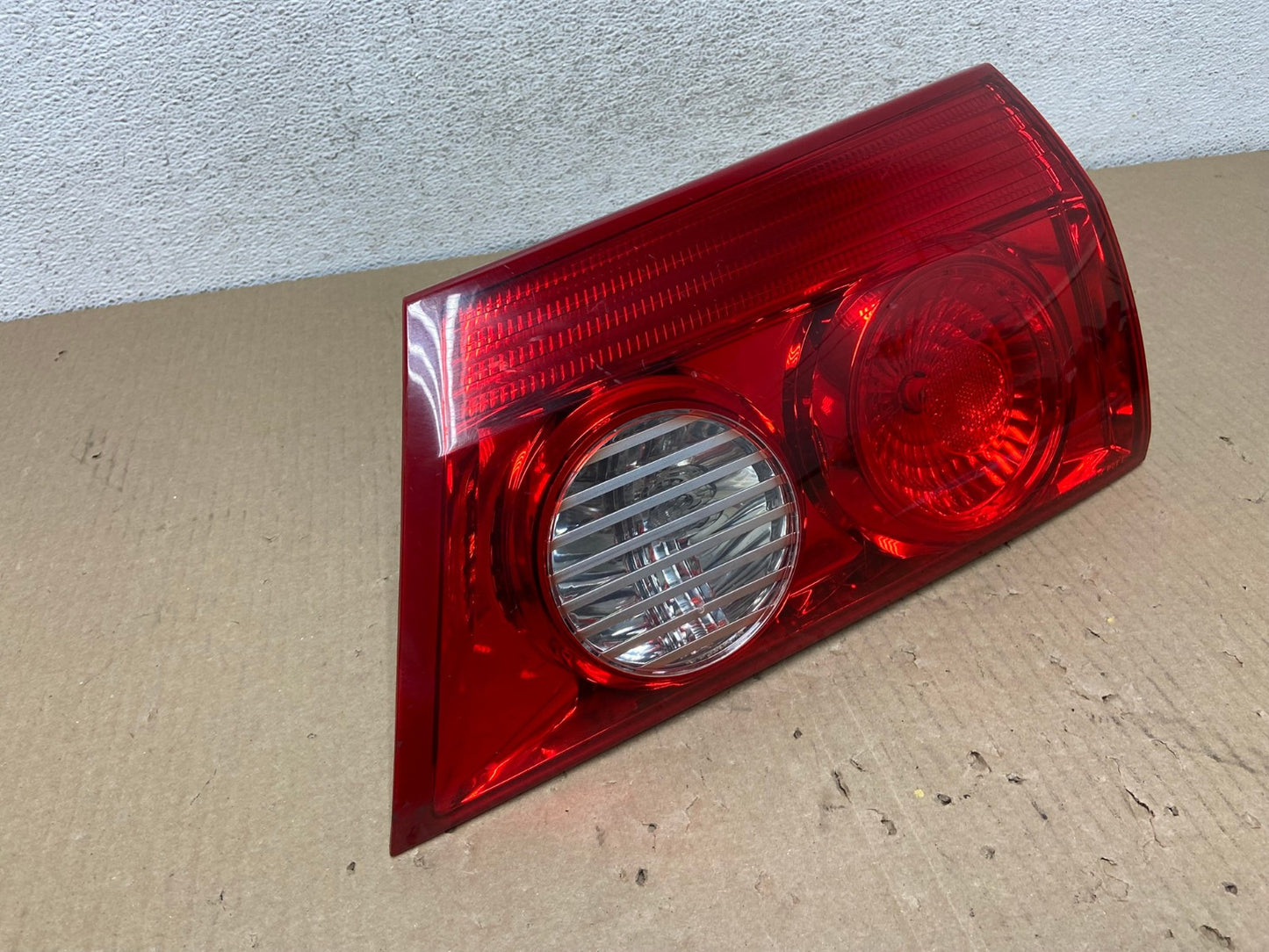 2006 to 2010 Toyota Sienna Right Passenger Rh Inner Tail Light AE9605 LK2