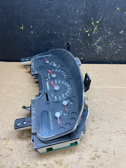 2004 2005 Ford Explorer Speedometer Cluster Gauge Oem w3105 DG3