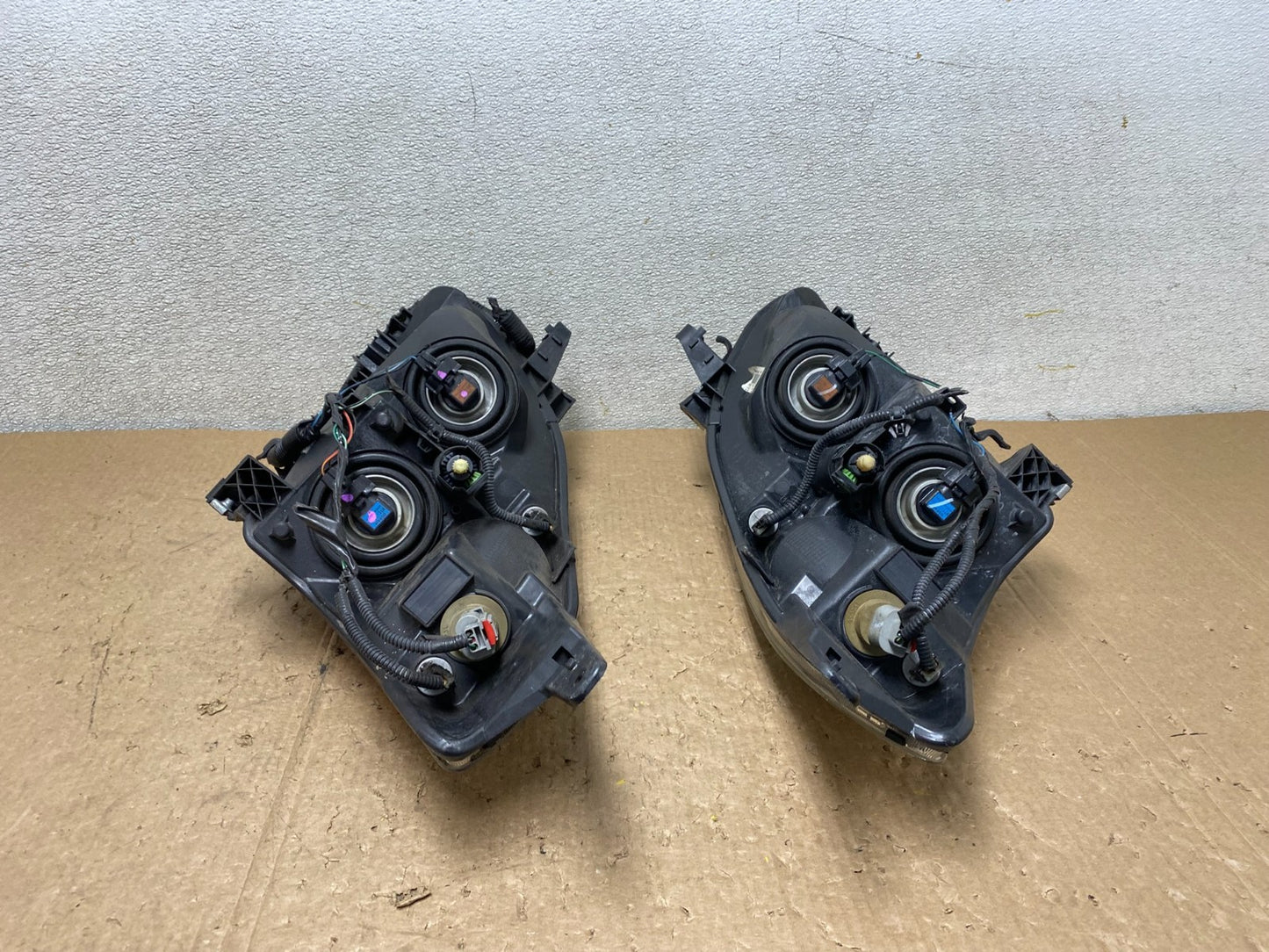 Sedan 2010 2011 2012 Nissan Altima Headlights Halogen Left+Right Side V3598 DW12