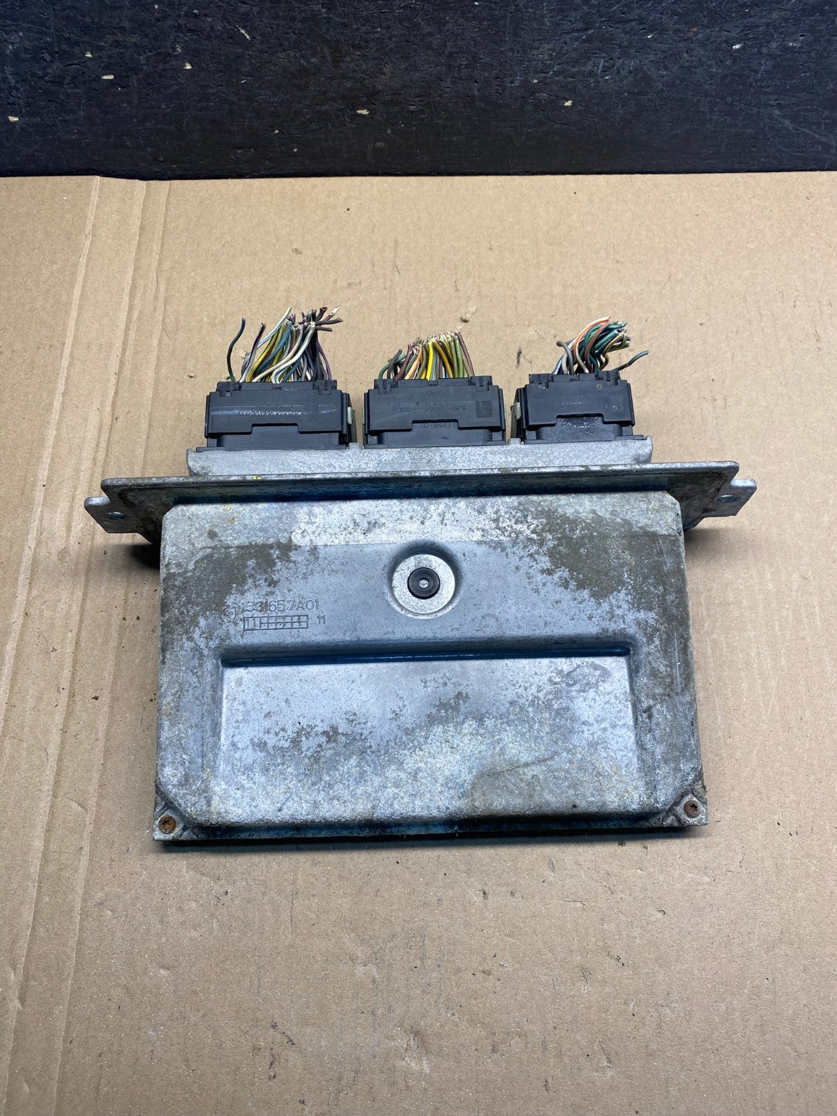 2010 - 2011 Ford Escape 3.0L Engine Control Unit ECU Computer Module AG3553 DG0