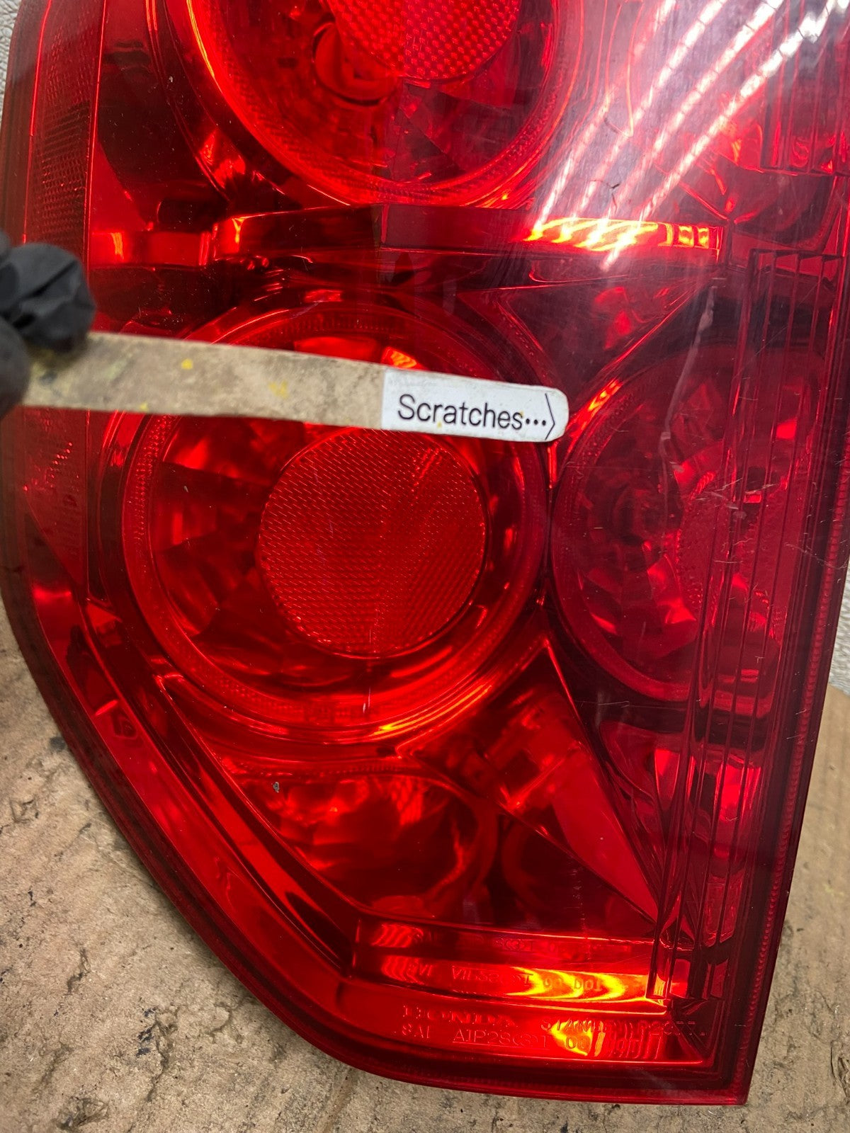 2003 2004 2005 Honda Pilot Left Driver LH Side Tail Light Oem AA8600 LK3