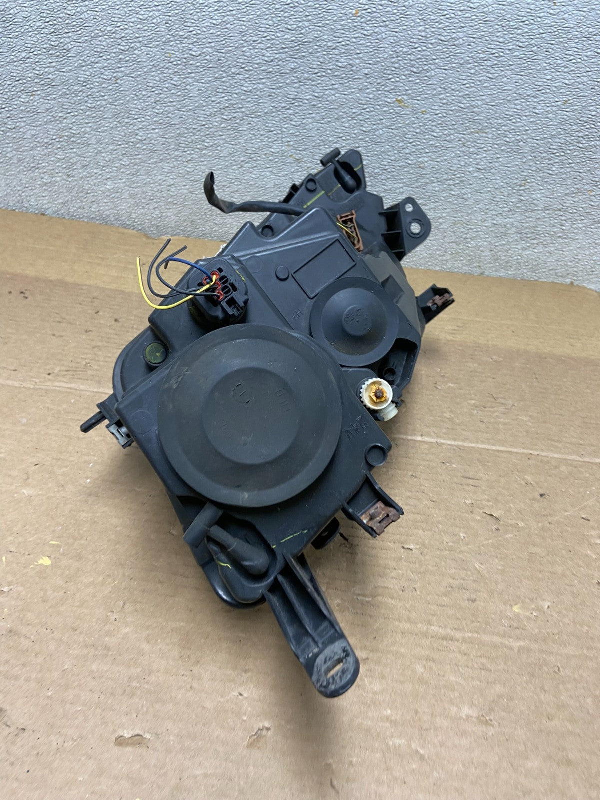 2010 2011 2012 Ford Fusion Right Passenger RH Headlight Halogen OEM AB5228 DW6