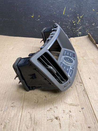 2010 - 2012 Infiniti G35 G37 Radio Player Screen Panel Bezel X1817 DG1