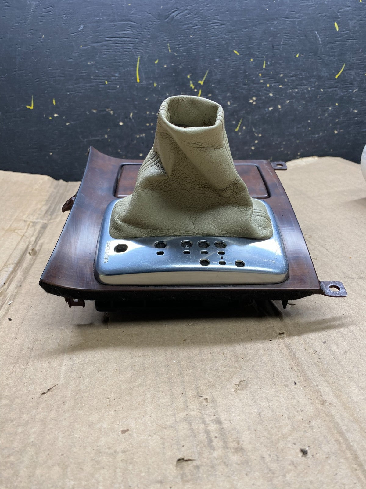 2006 to 2010 Infiniti M35 Center Console Gear Shifter Floor Bezel OEM x2057 DG3