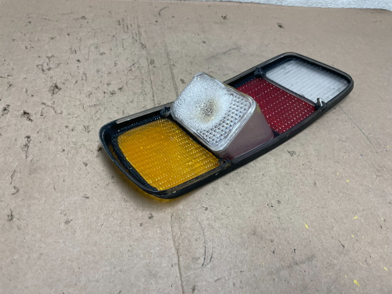 1978  to 1986 Porsche 928 Left Driver LH Tail Light Lens Oem Q4857 DG6