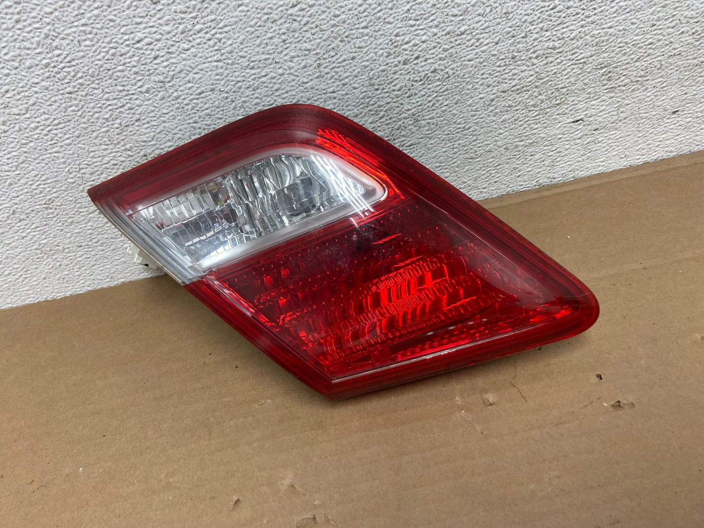 2007 2008 2009 Toyota Camry Left Driver Tail Light Trunk Lid Inner AD4145 LK0