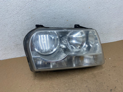 2005 2006 2007 Chrysler 300 Right Passenger RH Halogen Headlight AD8075 DW0