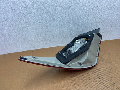 2011 2012 2013 Hyundai Sonata Right Passenger RH Tail Light AE0410 LK6