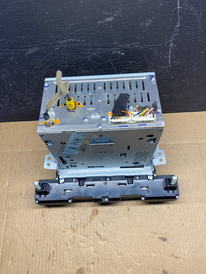 2017 to 2018 Hyundai Elantra Radio Clock Digital Player FM/AM ad5056 DG5