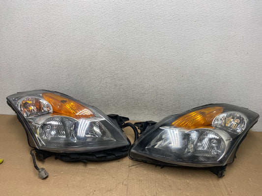 Sedan 2007 2008 2009 Nissan Altima Left+Right Set Headlights AG4827 DW0