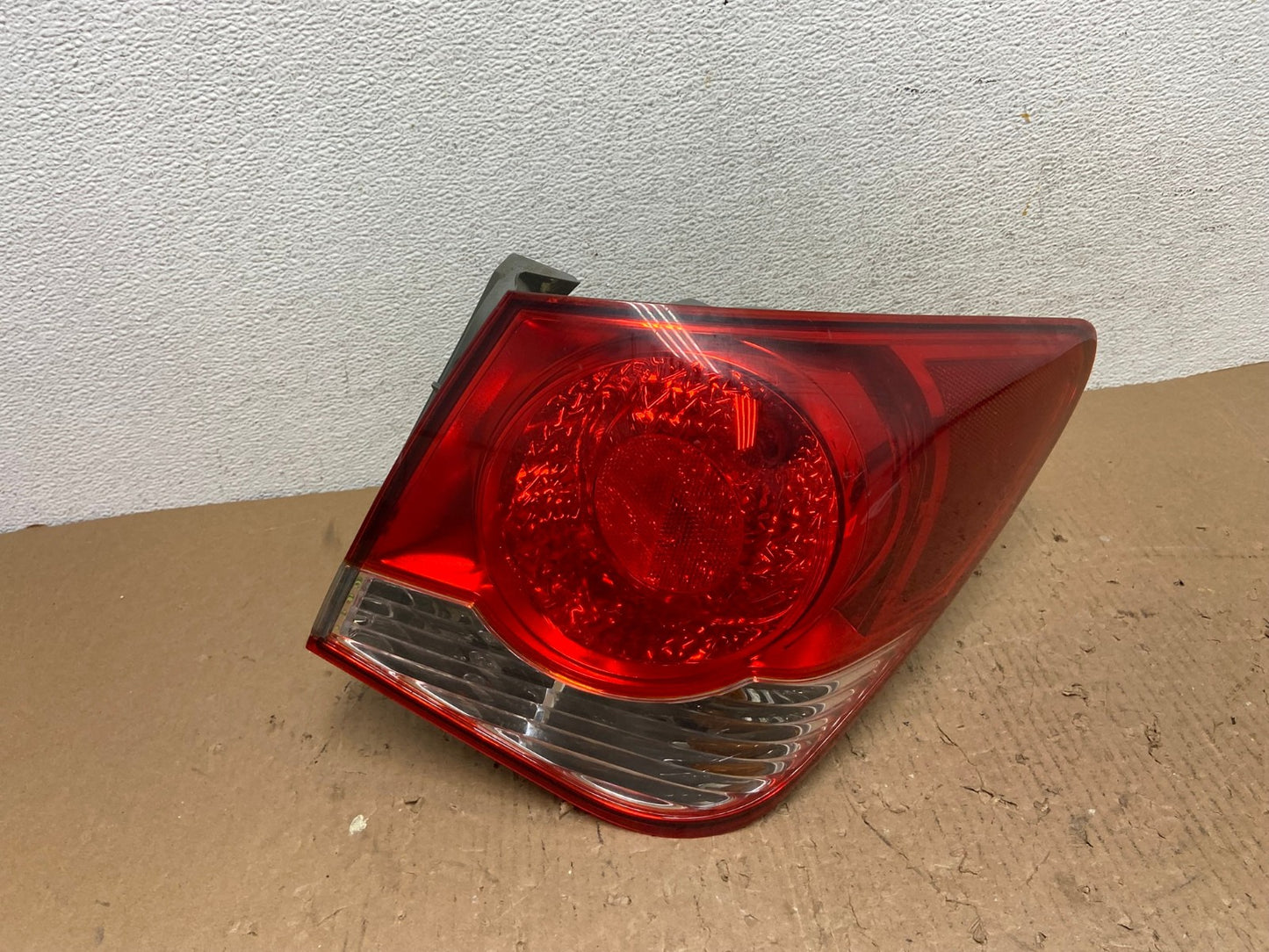 2011 2012 2013 2014 Chevrolet Cruze Right Passinger RH Side Tail Light AD8775 LK0