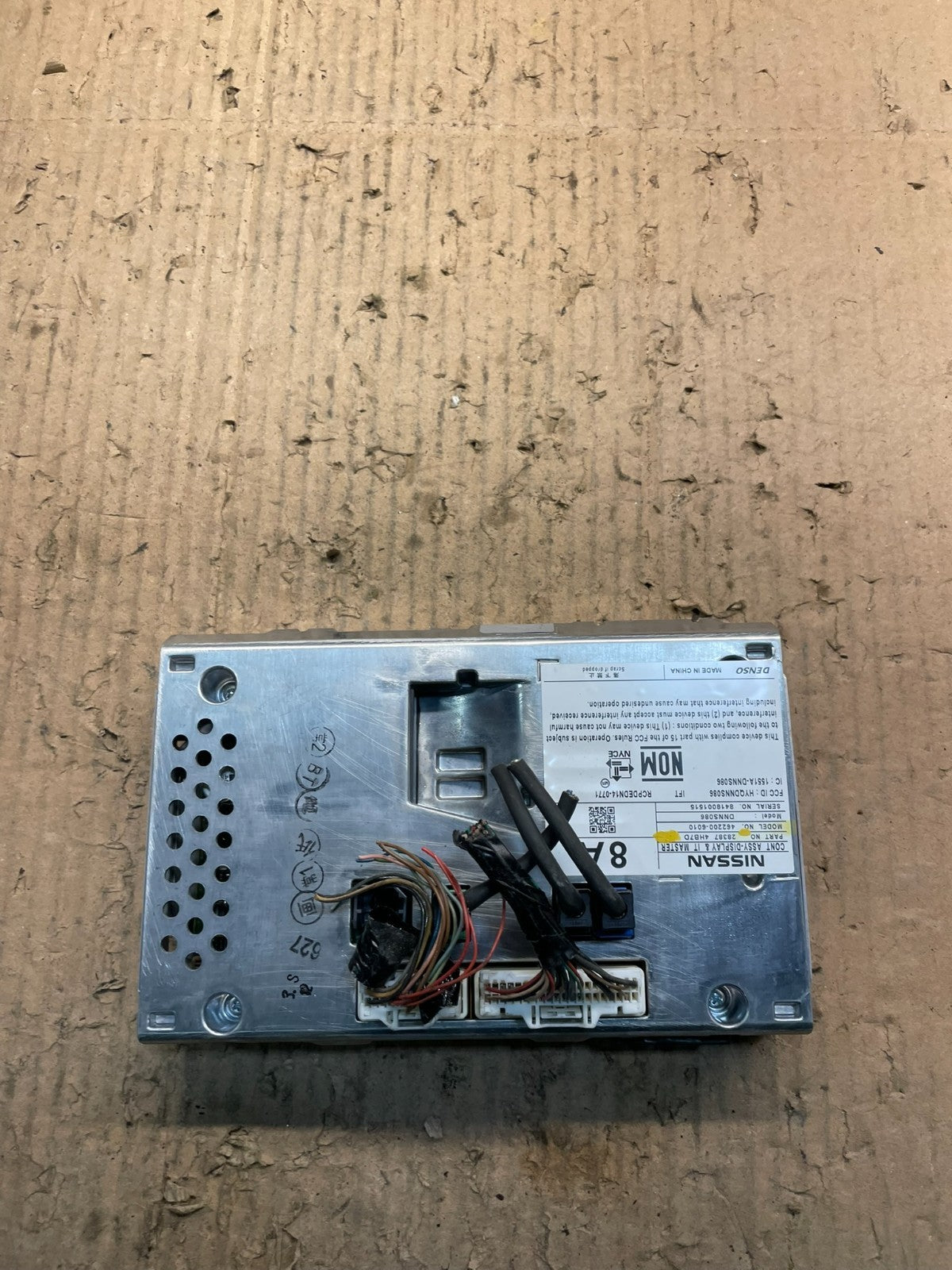 2014 -2016 Infiniti Q50 Radio Display Information Navigation Screen OEM V5270 DG4