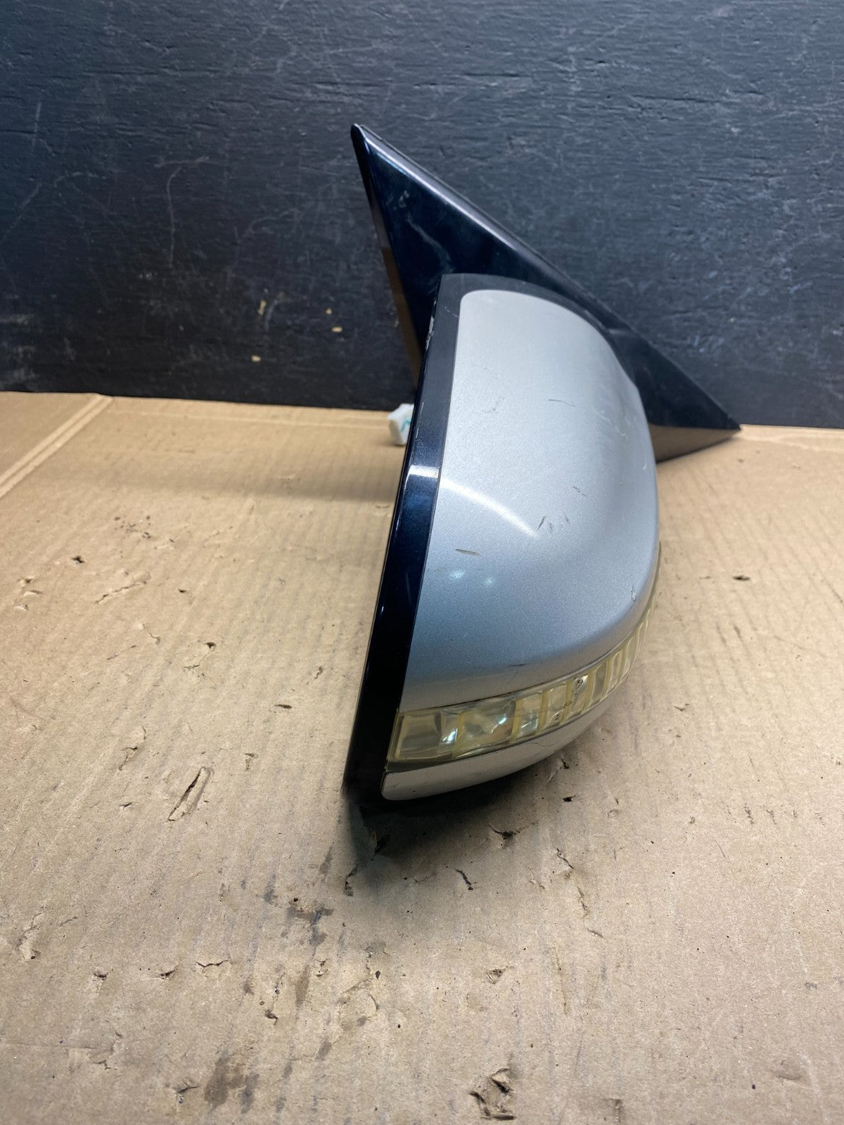 2009-2014 Nissan Maxima Right Passenger View Turn Signal Door Mirror AE7959 DW11