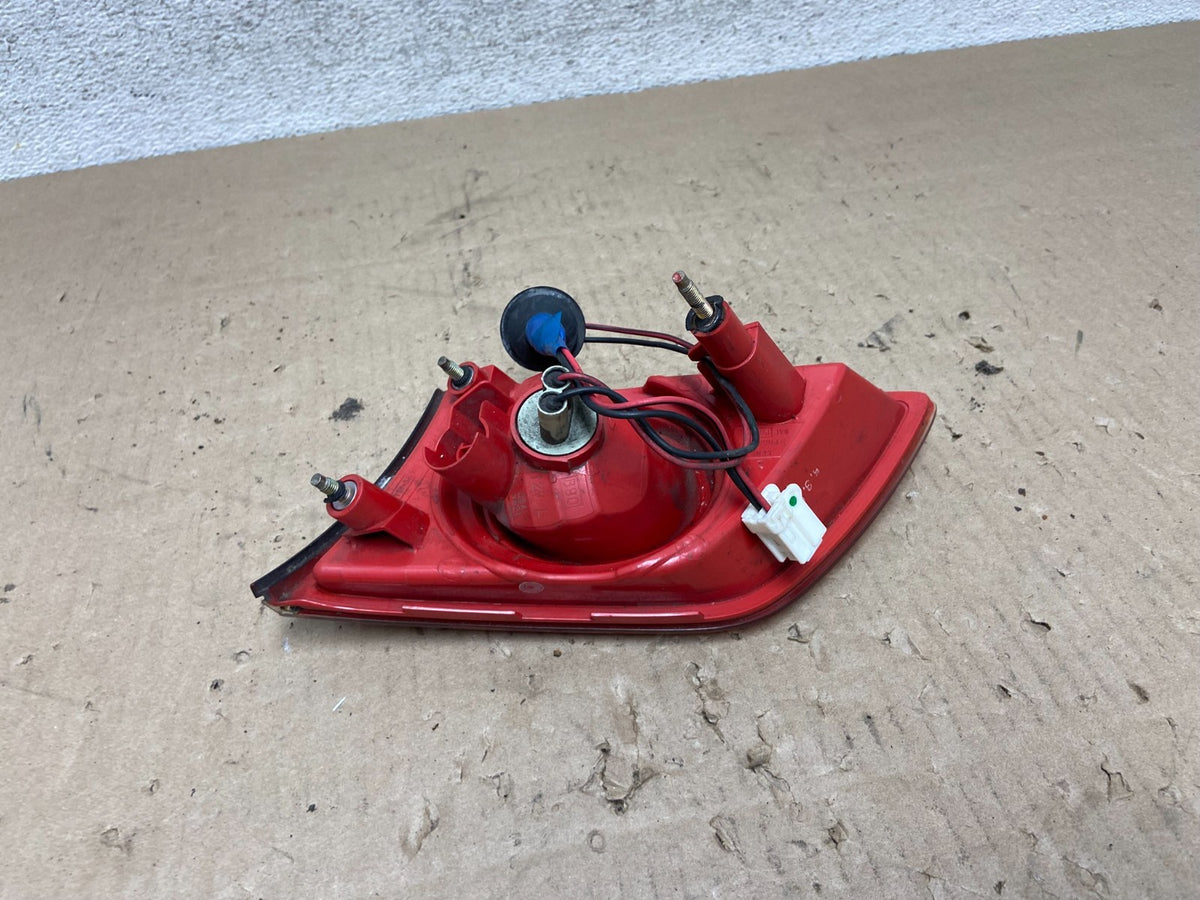 2003-2005 Infiniti FX35 FX45 Left Driver Lh Red Inner Tail Light ai2321 DG4