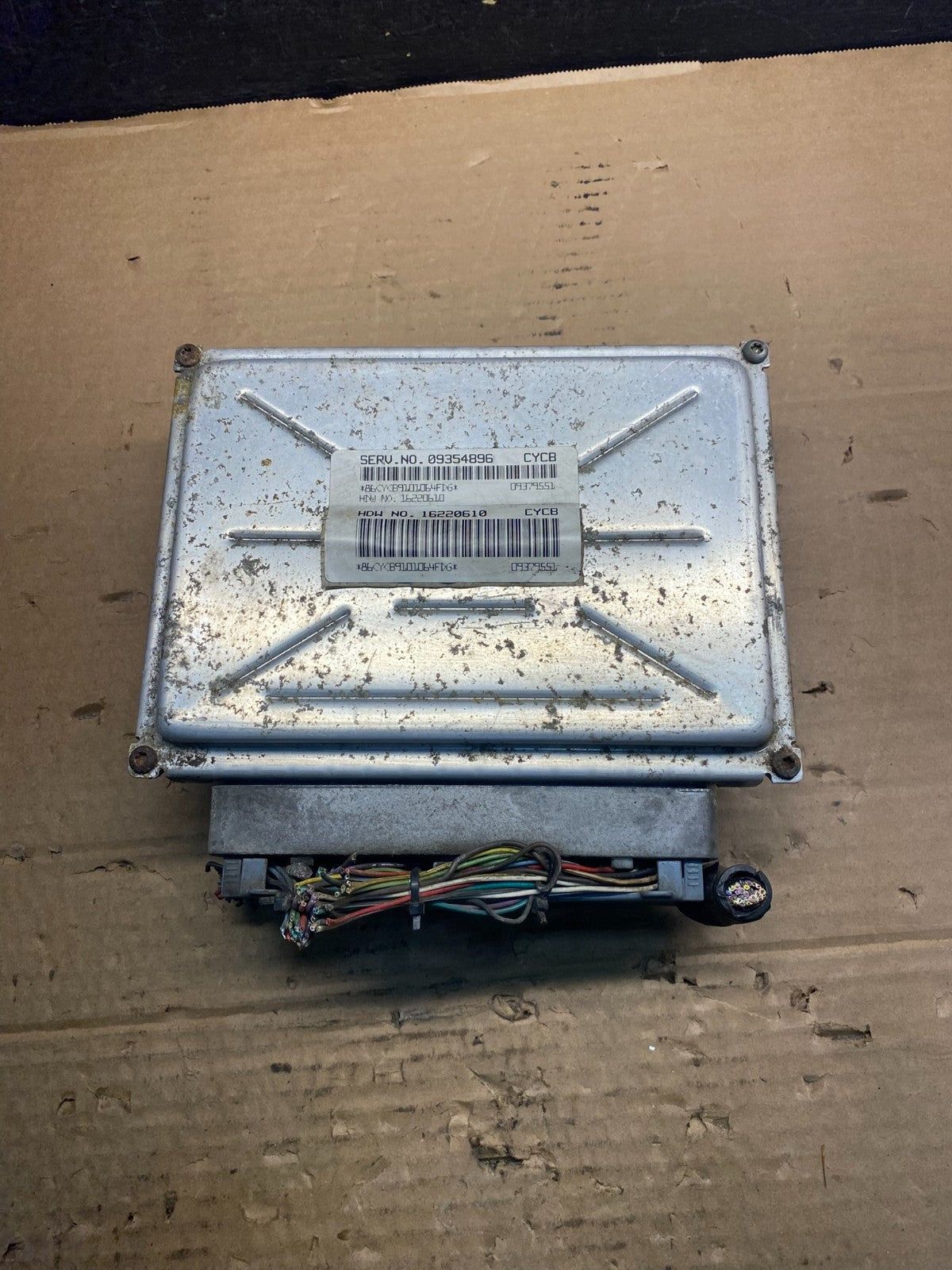 1999 2000 Chevrolet Silverado Engine Control Module ECM ECU 09354896 AD9394 DG0