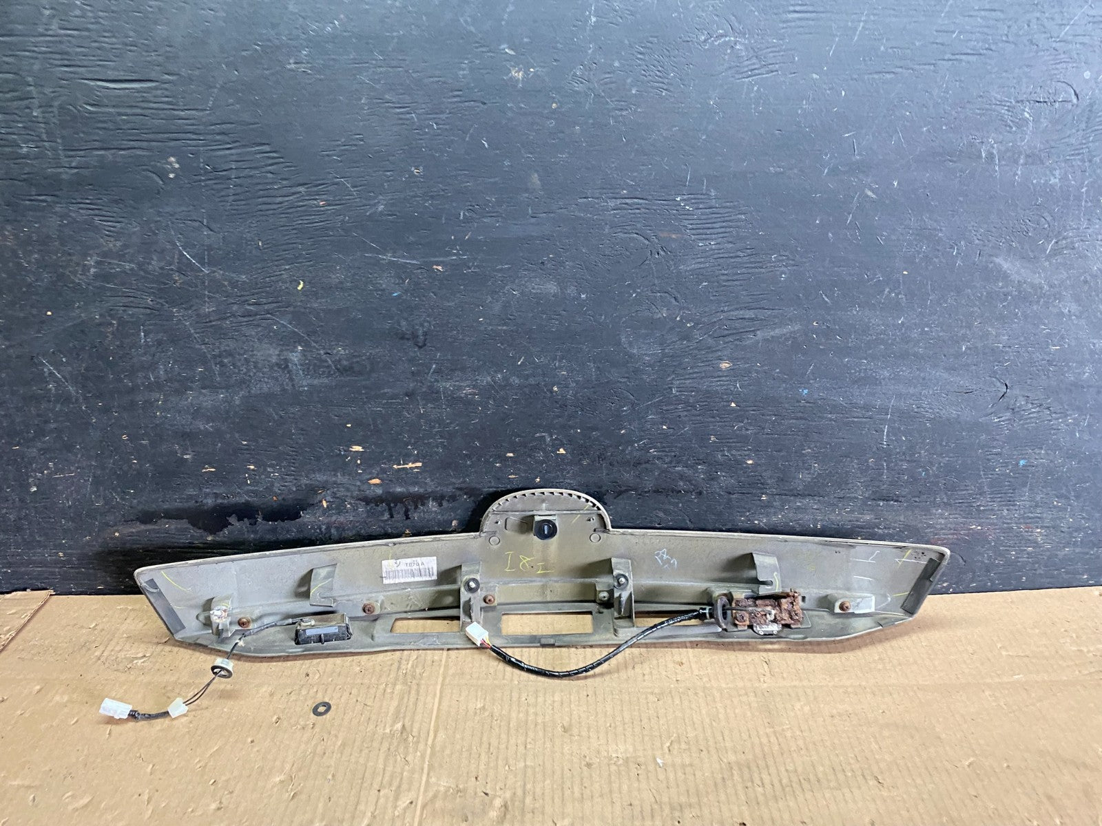 2007-2012 Mazda CX-9 CX9 Trunk Lid Panel Rear View With Camera r5314 DG8