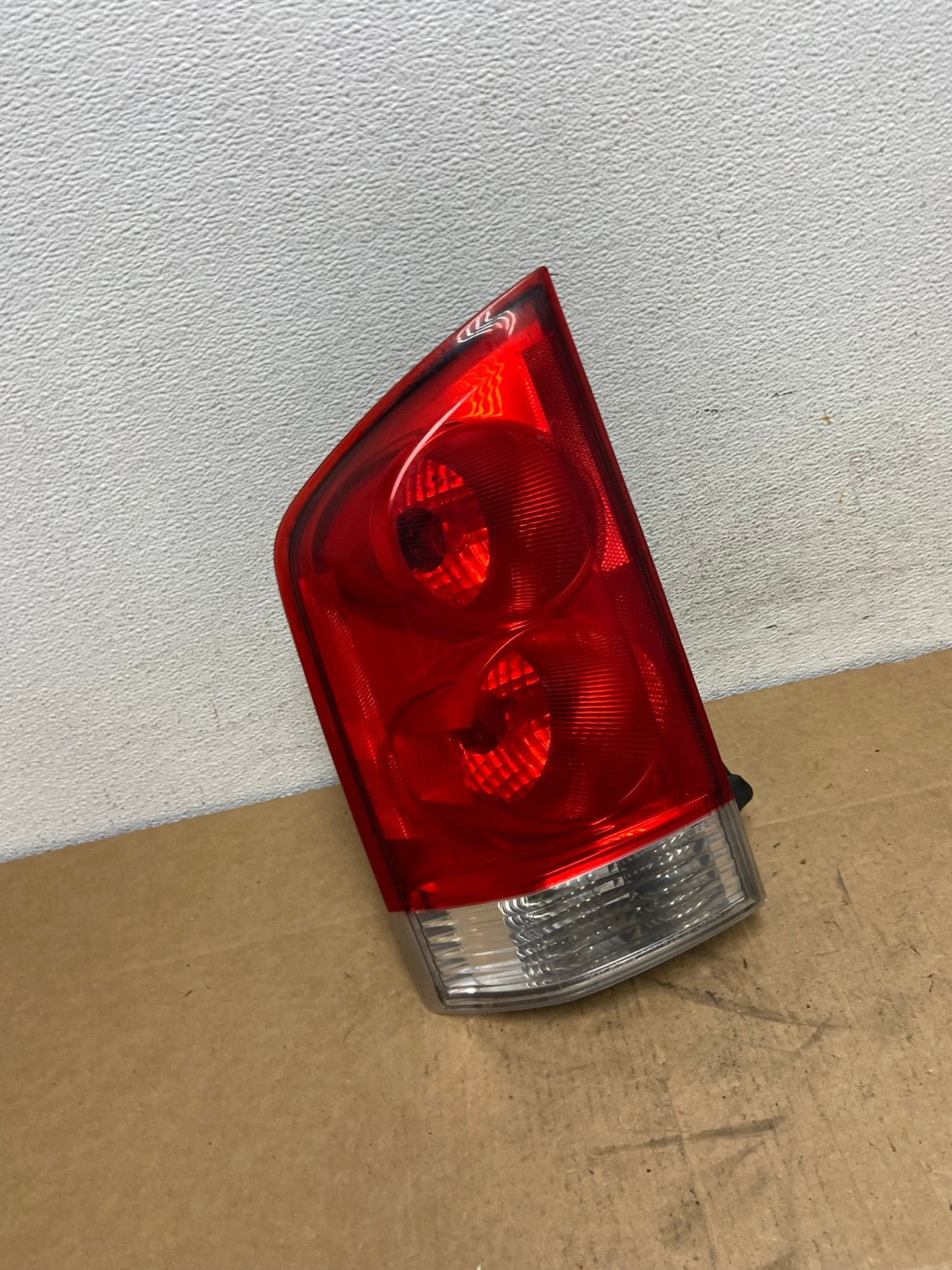 2005 to 2015 Nissan Armada Left Driver Lh Side Tail Light AD6215 LK2