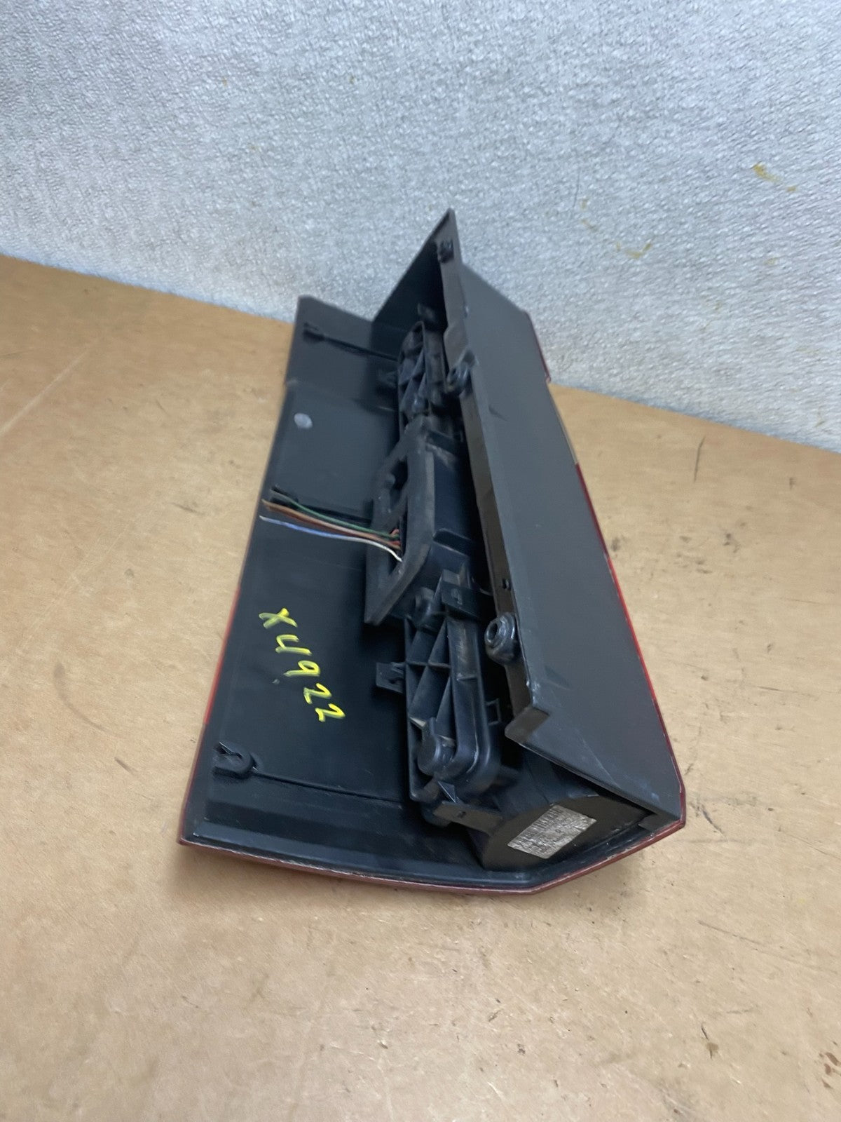 2010-2018 Mercedes Sprinter Right Passenger Rh Tail Light X4922 DW5