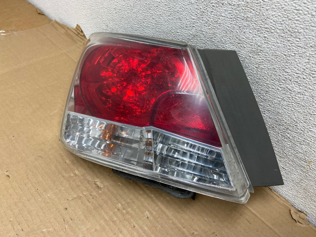 2008 to 2012 Honda Accord Sedan Tail light Left Driver LH Side DEPO AG9182 LK2