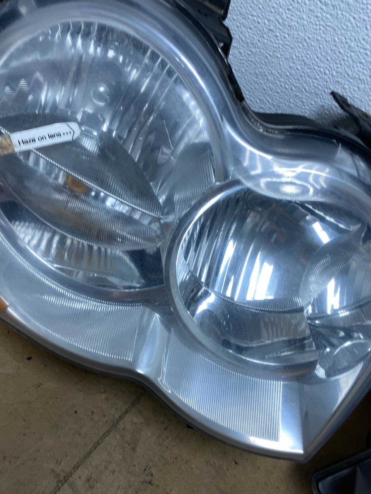 2009-2010 Jeep Grand Cherokee Left+Right Set Halogen Headlights AC3422 DW7