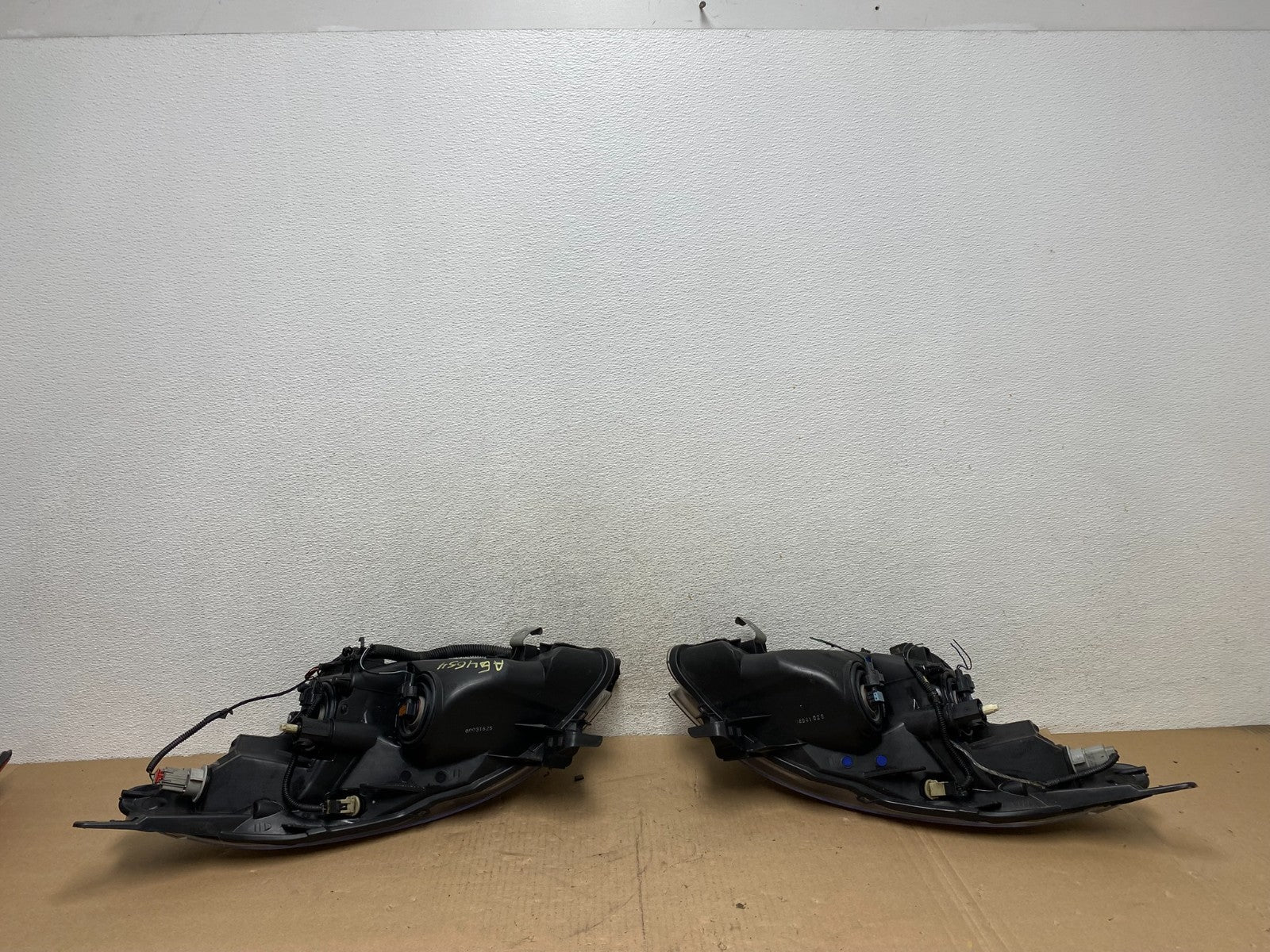 Sedan 2007 2008 2009 Nissan Altima Left+Right Set Headlights DEPO AG4654 DW6