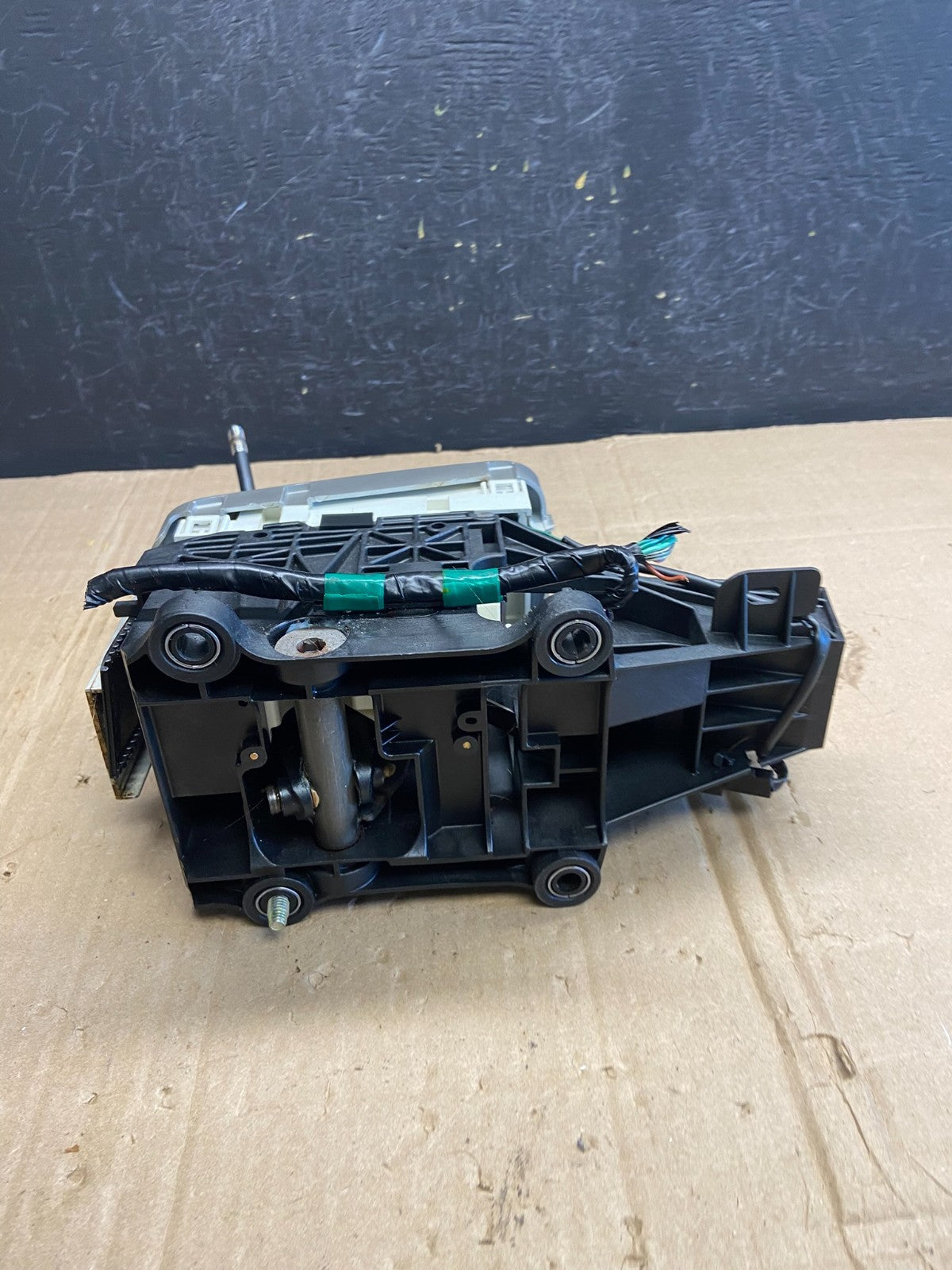 2003 to 2009 Toyota 4Runner Auto Center Shifter Shift Gear AD7256 DG5