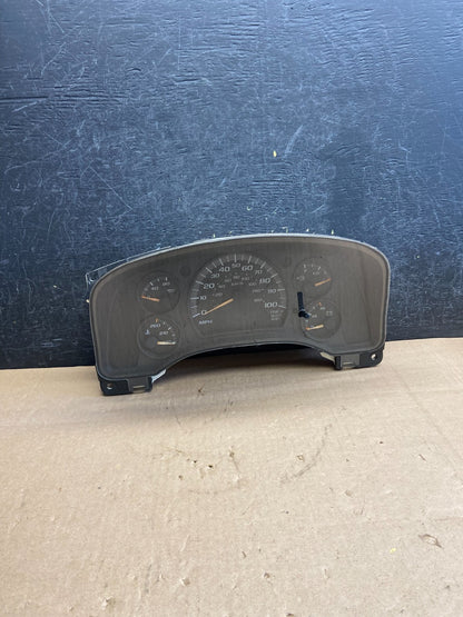 2003 to 2007 Chevrolet Express Speedometer Cluster Gauge ai3027 DG0