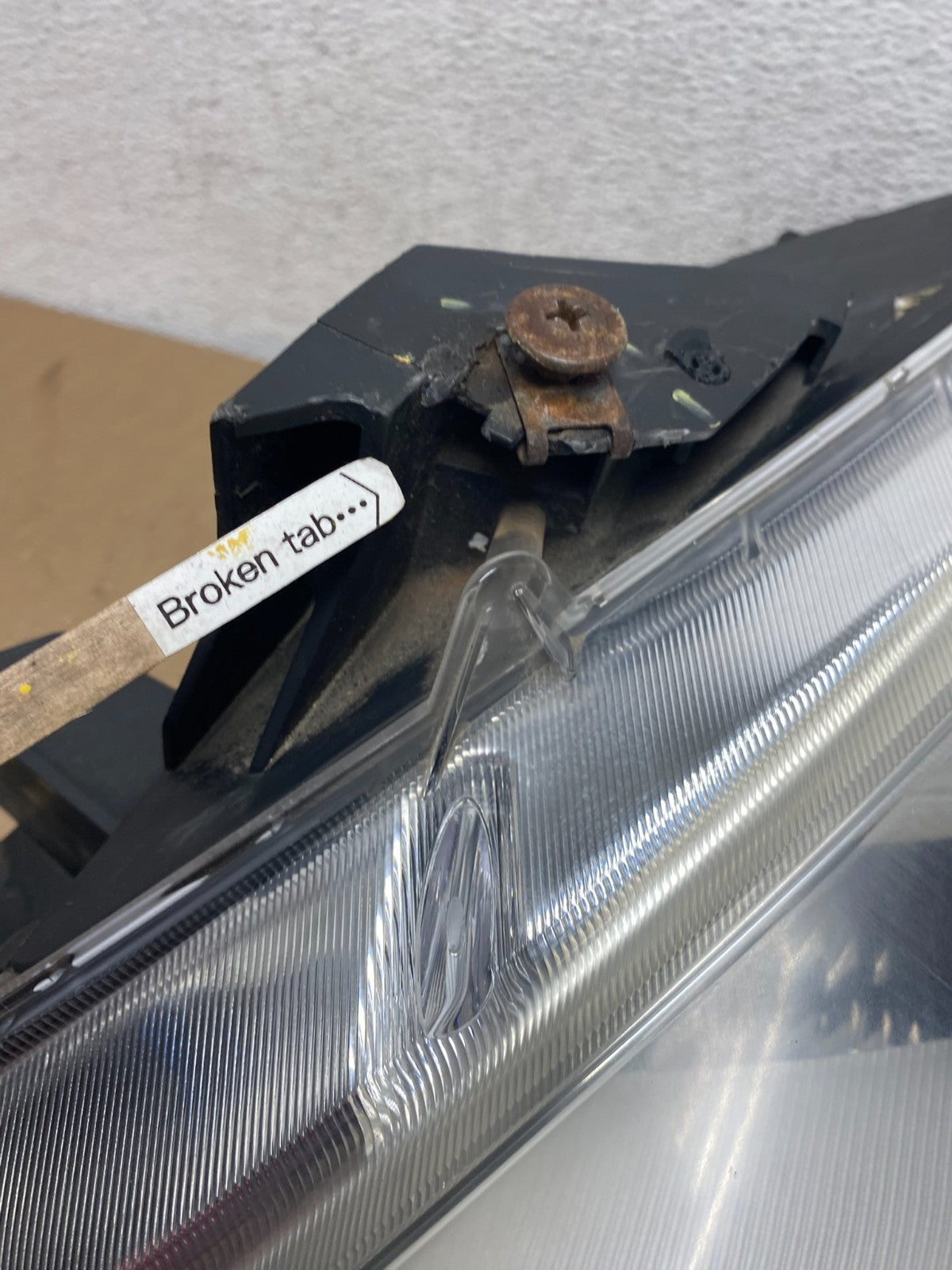 2010 - 2012 Mazda Cx9 Cx-9 Left Driver LH Headlight Xenon HID AD7998 DW5