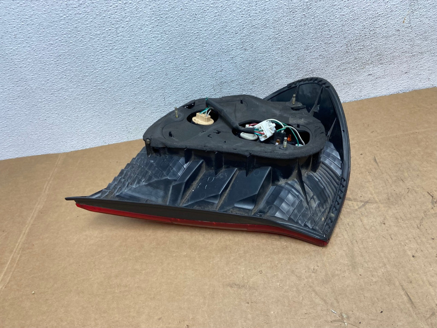 2002 2003 2004 Toyota Camry Tail Light Right Passenger Rh Side AD6106 LK4