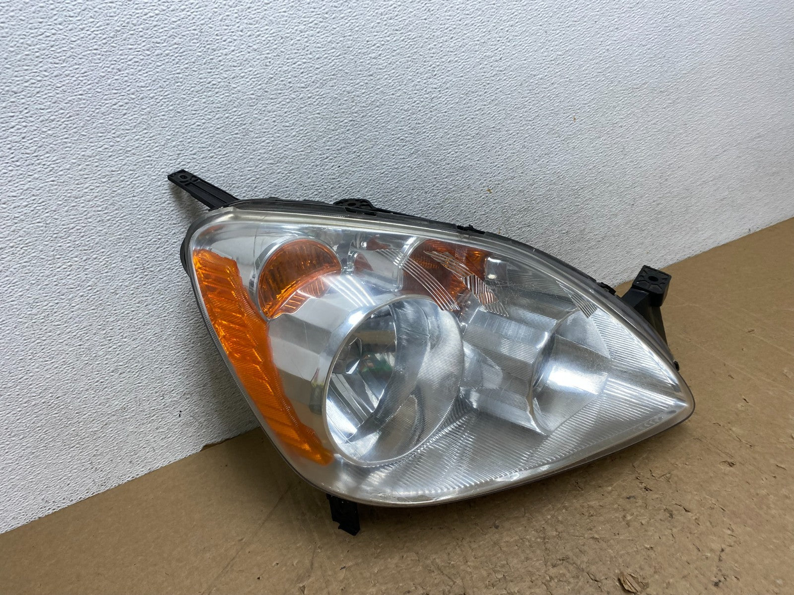 2005 -2006 Honda Crv Cr-v Halogen Headlight Right Passenger Rh AG1365 DW2