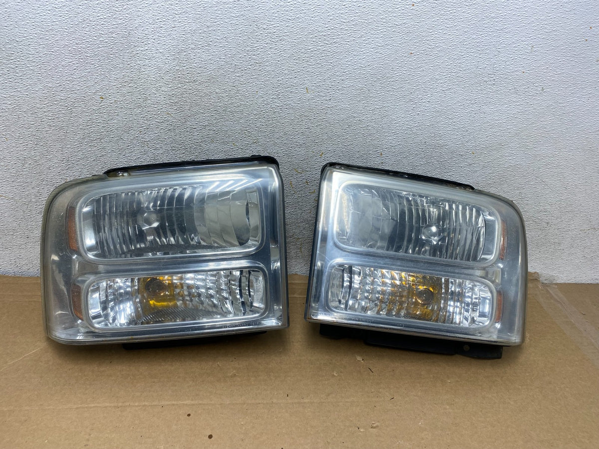 2005-2007 Ford F-250 F250 Super Duty Left+Right Side Headlights AH8200 DW0