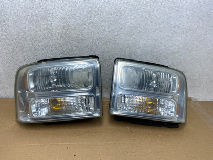 2005-2007 Ford F-250 F250 Super Duty Left+Right Side Headlights AH8200 DW0