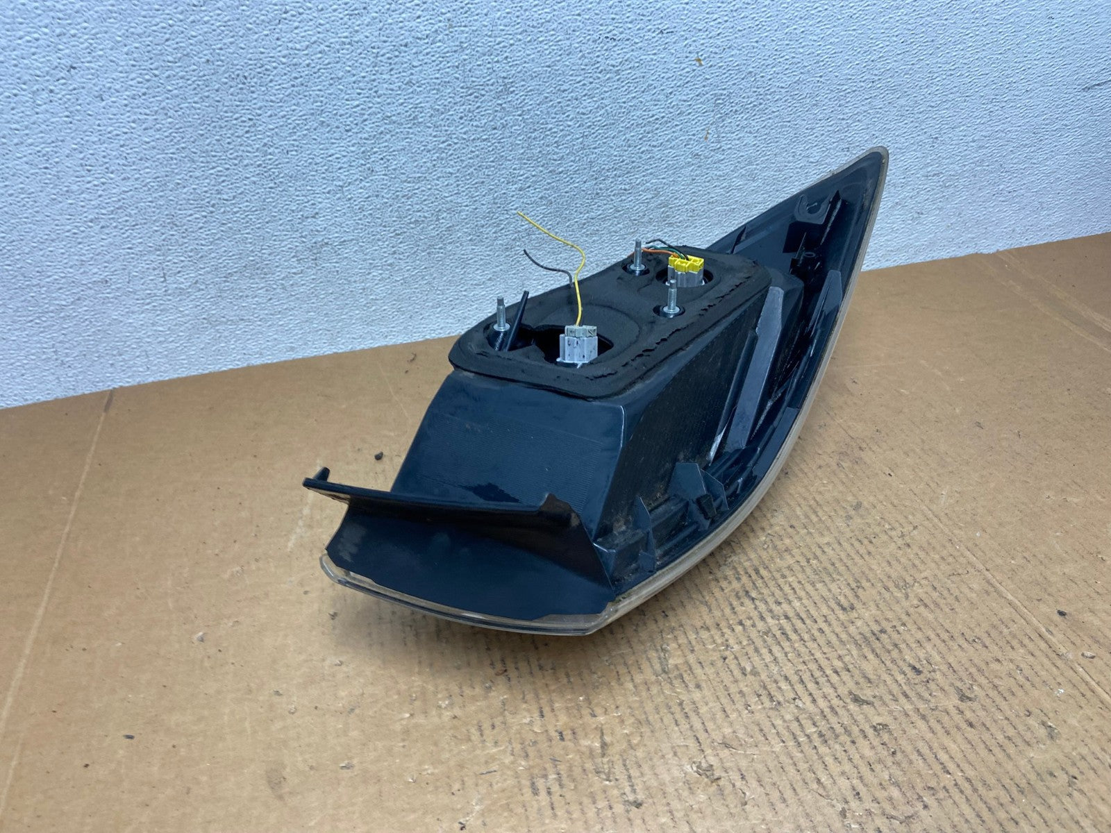 2010 2011 2012 2013 Mazda 3 Right Passenger Rh Side Tail Light AE0297 LK4