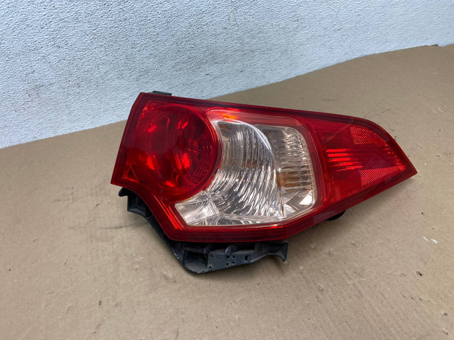 2009 2010 Acura Tsx Sedan Right Passenger Rh Side Tail Light AD6448 LK0
