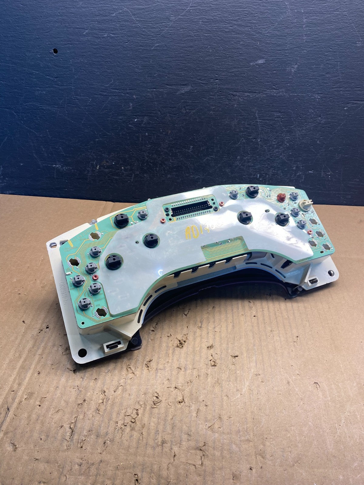 1996 to 2000 Chevrolet Express Speedometer Cluster Gauge AD1762 DG4