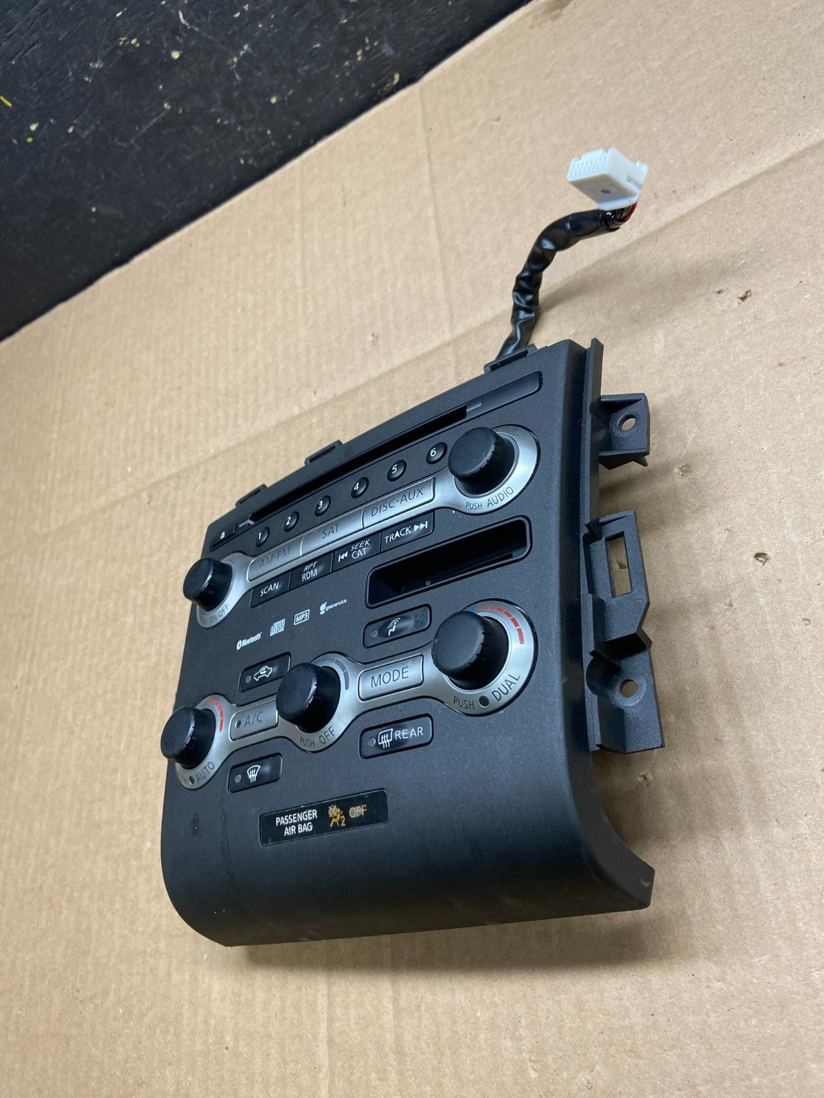 2009 - 2010 Nissan Murano AM FM Radio CD Climate Control Panel Oem Y2125 PS1