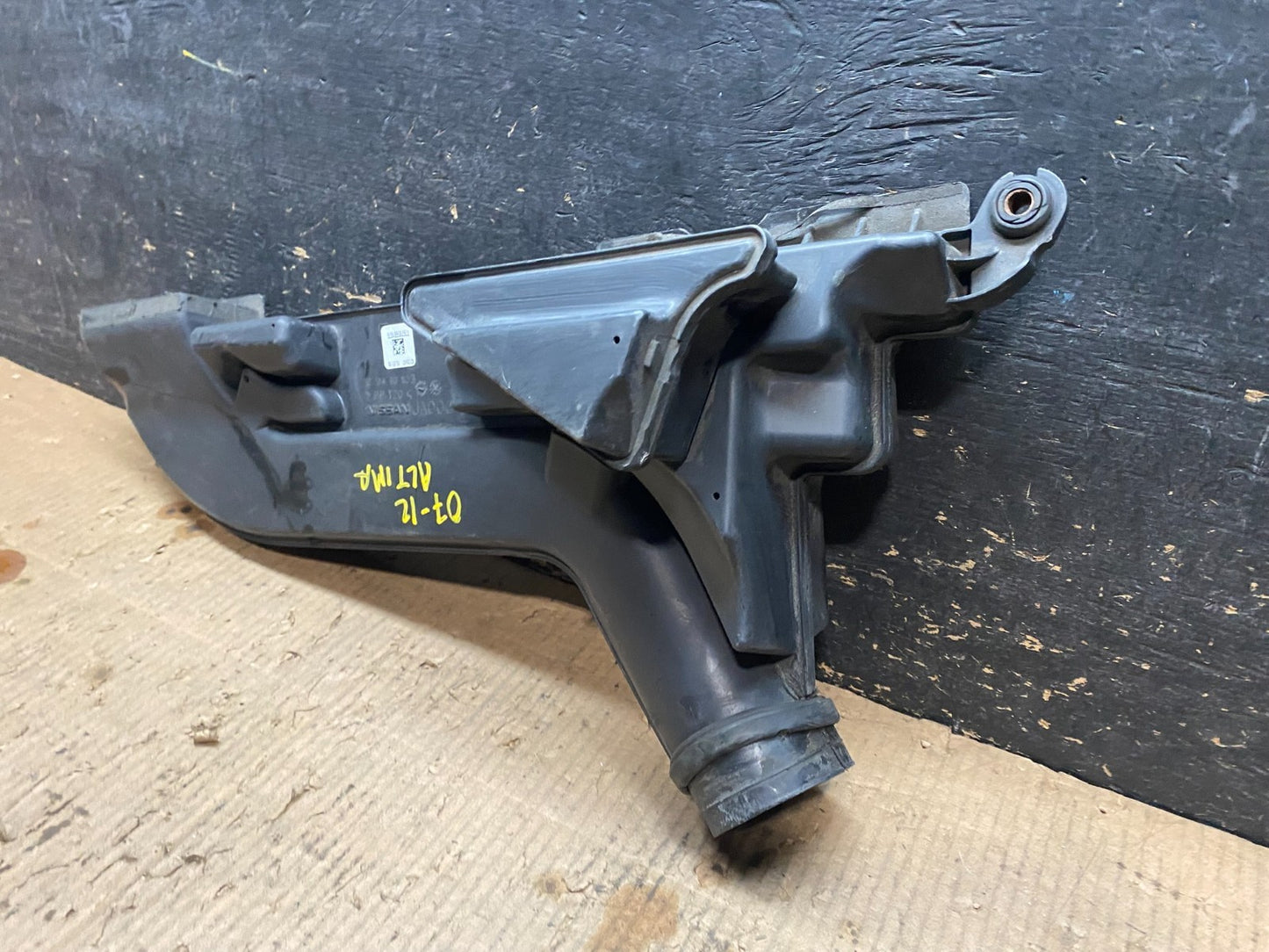2007 to 2012 Nissan Altima Upper Air Intake Duct  16554JA100 Y6603 DG7