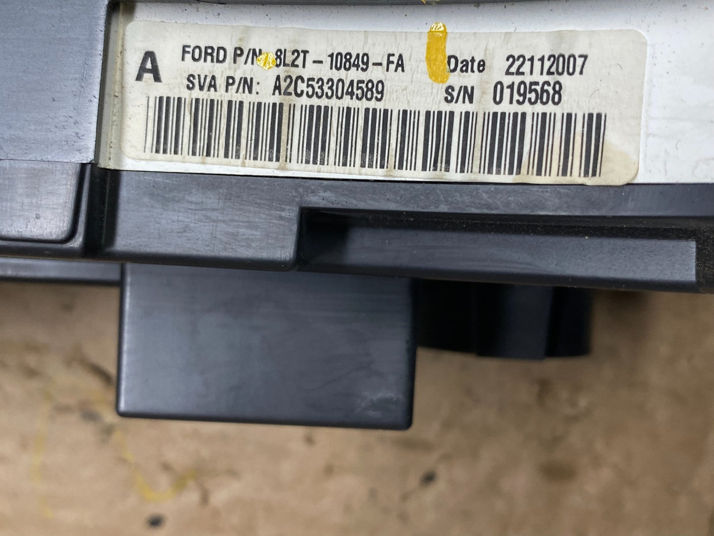 2008 Ford Explorer Speedometer Cluster Gauge t4838 DG6
