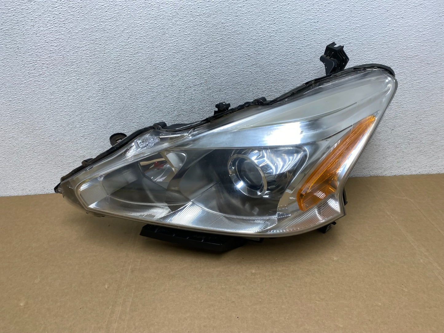 2013 2014 2015 Nissan Altima Left Driver LH Side Halogen Headlight AF9900 DW0
