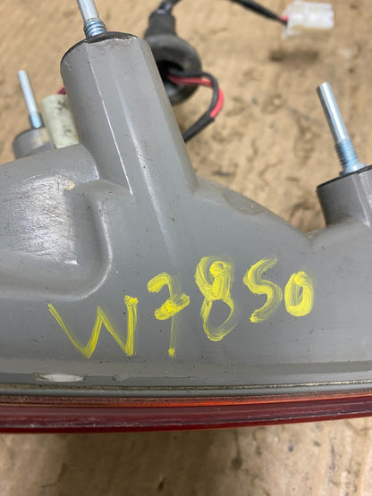 2011 - 2014 Nissan Murano Right Passenger RH Side Inner Tail Light Oem W7850 DW7