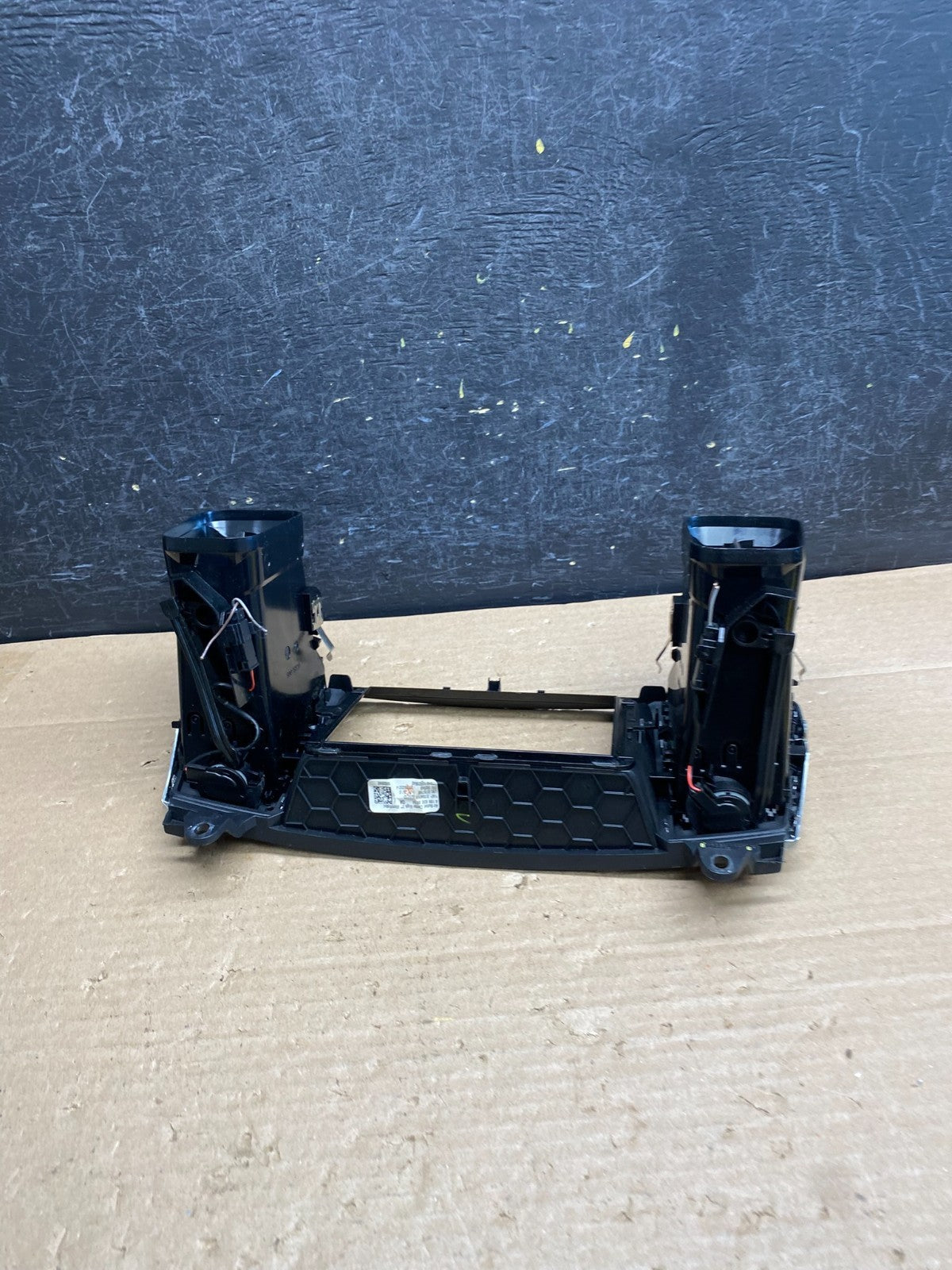 2012-2016 Mercedes W166 X166 Center Dash Radio Bezel Trim Vents AG6443 DG4
