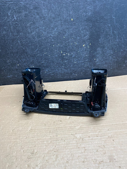 2012-2016 Mercedes W166 X166 Center Dash Radio Bezel Trim Vents AG6443 DG4