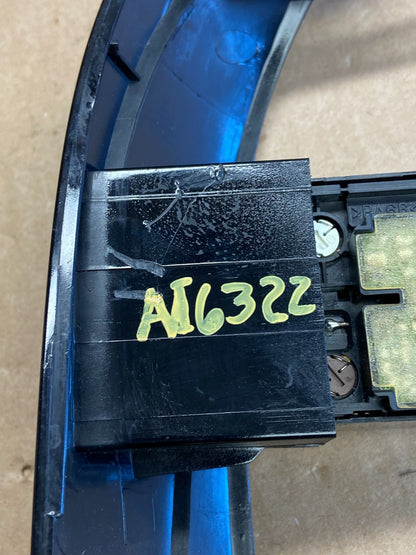 2004 to 2010 Toyota Sienna Left Side Climate Switches Bezel Trim AI6322 DW5