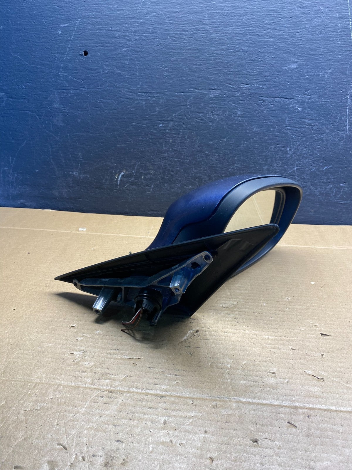 2009 to 2011 BMW 328i 335i Right Passenger Side View Door Mirror AD6638 DW9