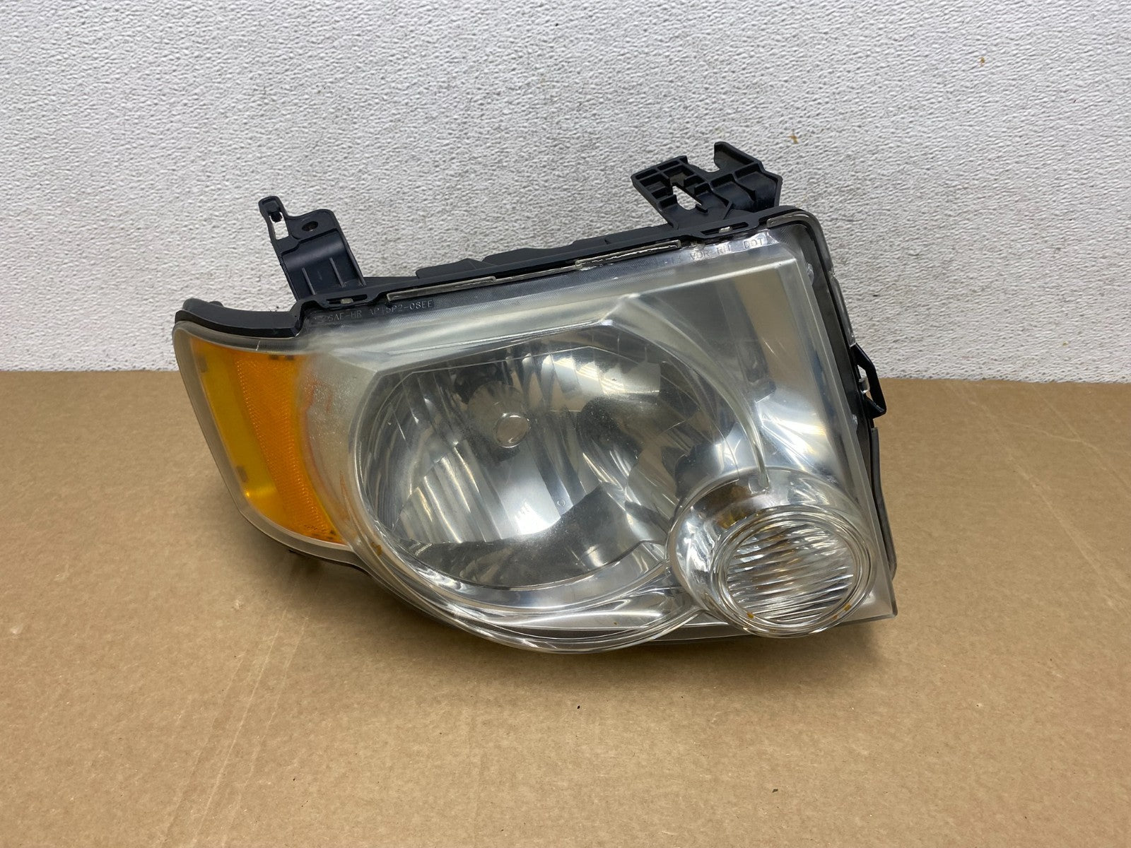 2008 to 2012 Ford Escape Headlight Right Passenger RH Side Halogen AF9899 DW0