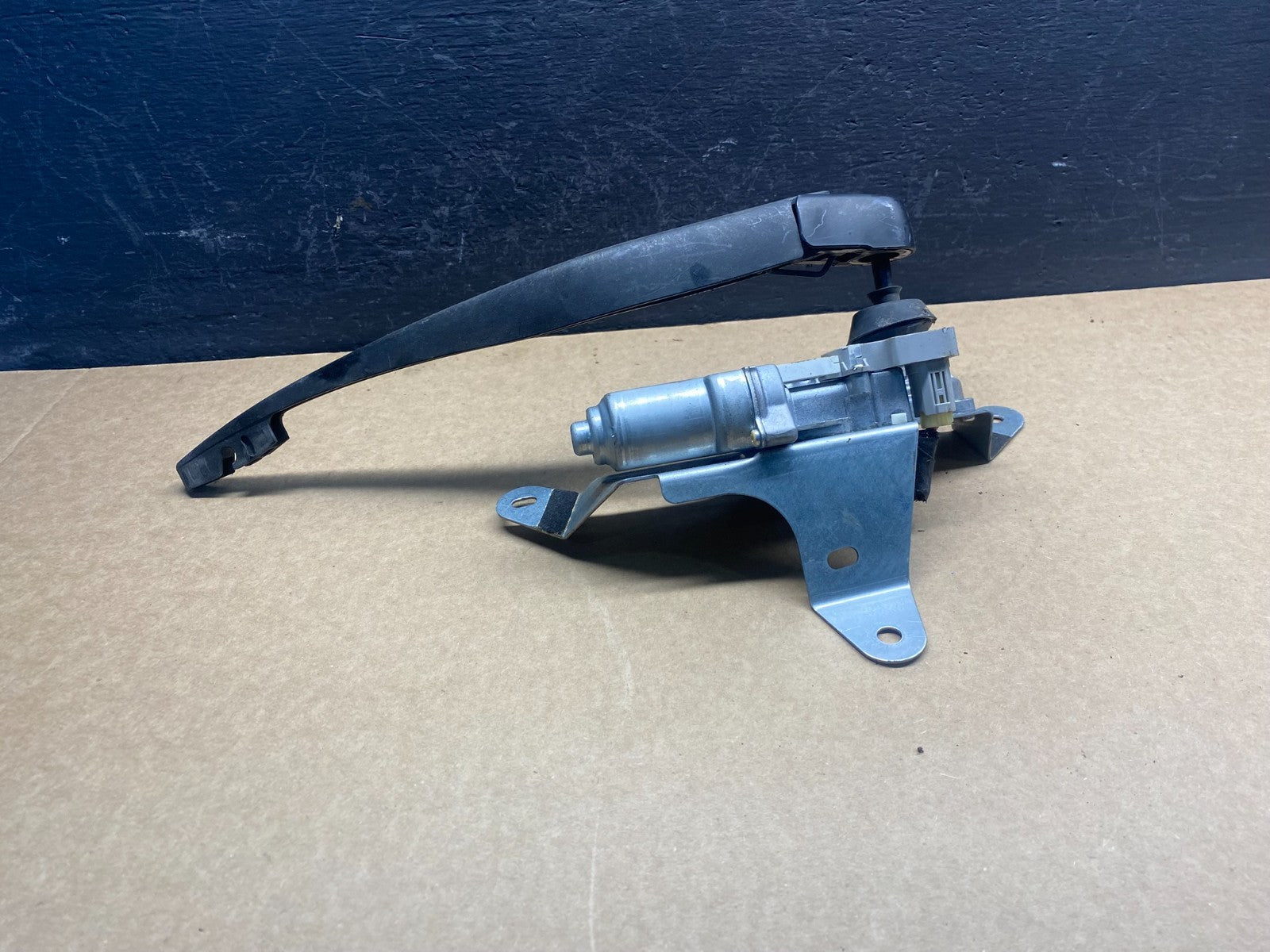 2013-2017 Nissan Note MK2 Rear Wiper Motor 287103VUOA AC70281
